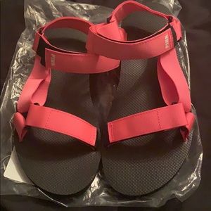 Victoria Secret PINK Velcro Slides size Large